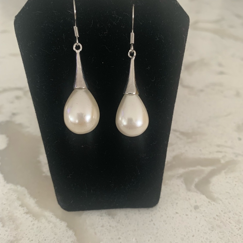 Luxury drop pearl earrings